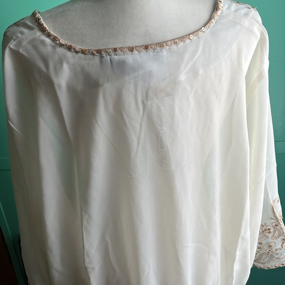 Colleen Lopez My Favorite Things embroidered cover up - Picture 6 of 13